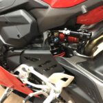 XXZ31 shock LHS XXZ31 - Rear Mono Shock - Red Spring